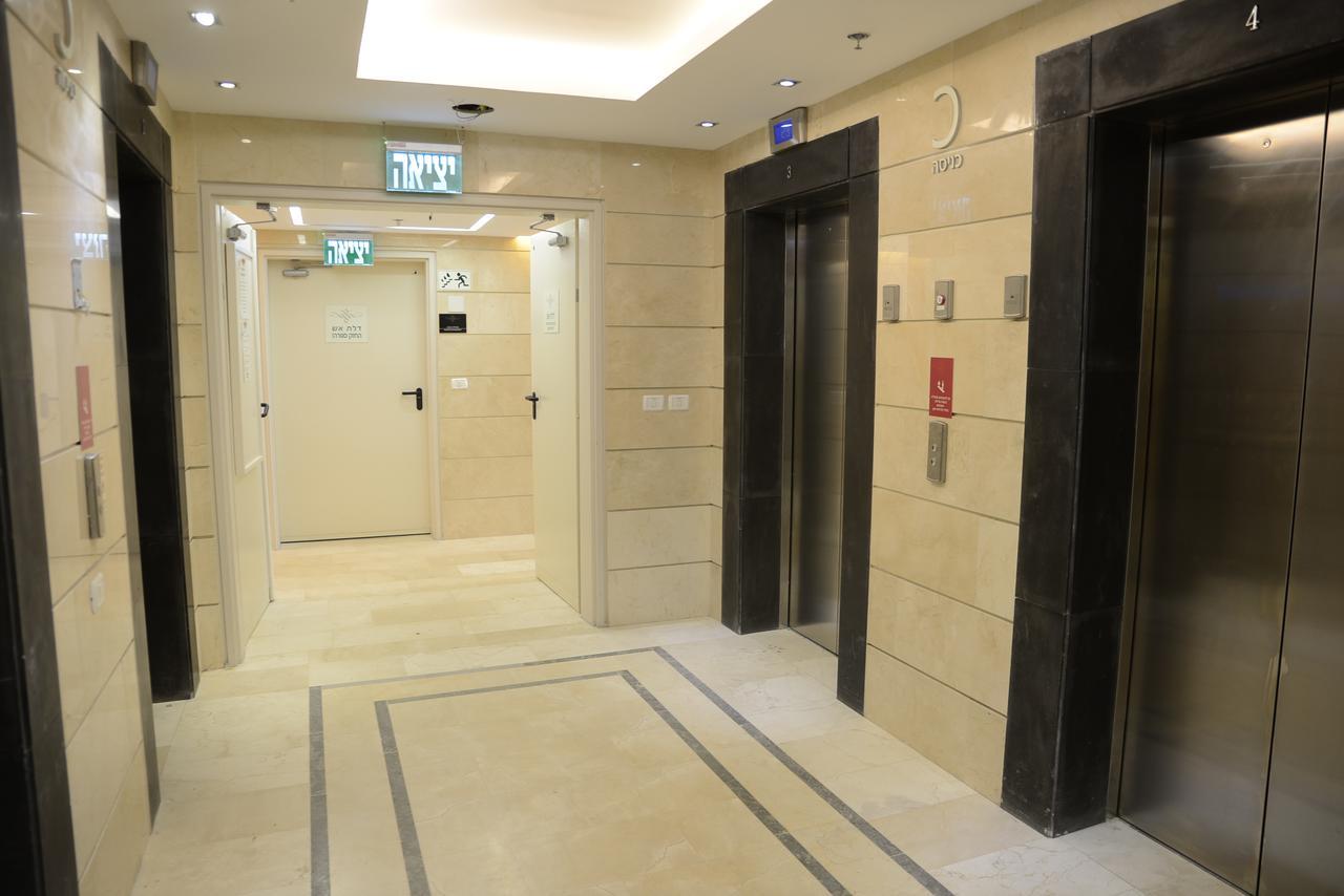Saidoff, Amazing 4 Bedroom 3 Bath In City Center, Pool, Parking!!! Иерусалим Экстерьер фото