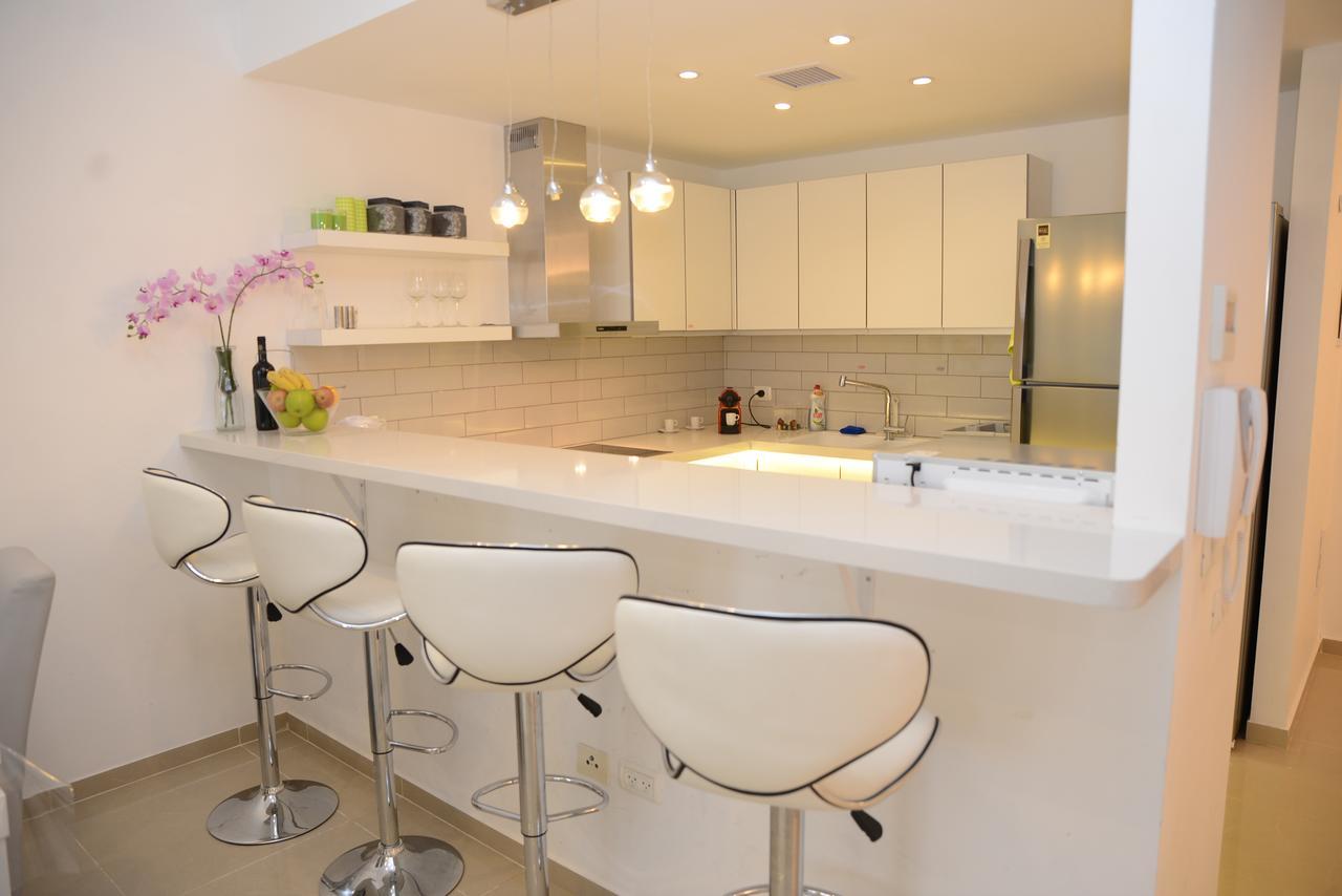 Saidoff, Amazing 4 Bedroom 3 Bath In City Center, Pool, Parking!!! Иерусалим Экстерьер фото