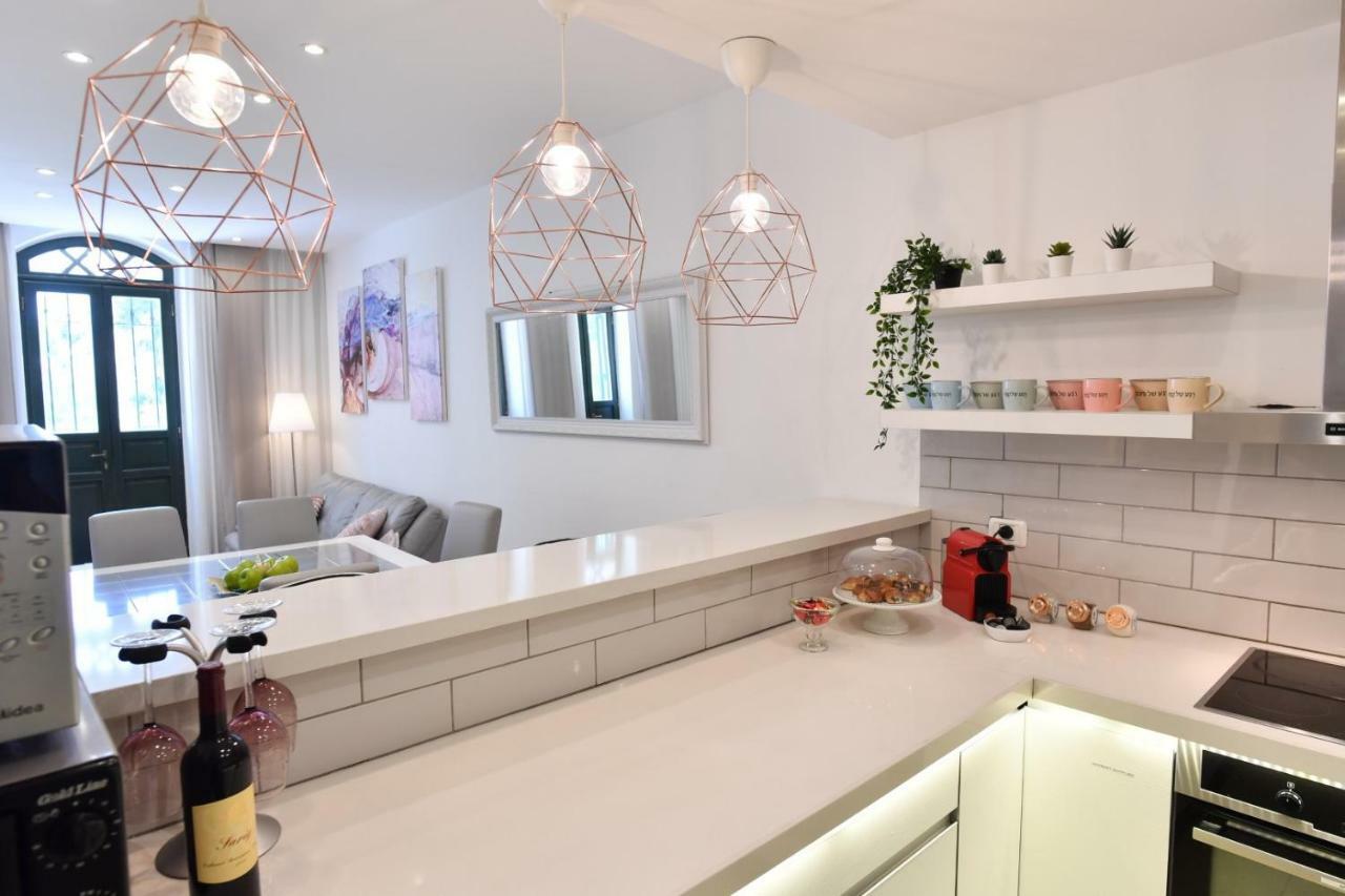 Saidoff, Amazing 4 Bedroom 3 Bath In City Center, Pool, Parking!!! Иерусалим Экстерьер фото