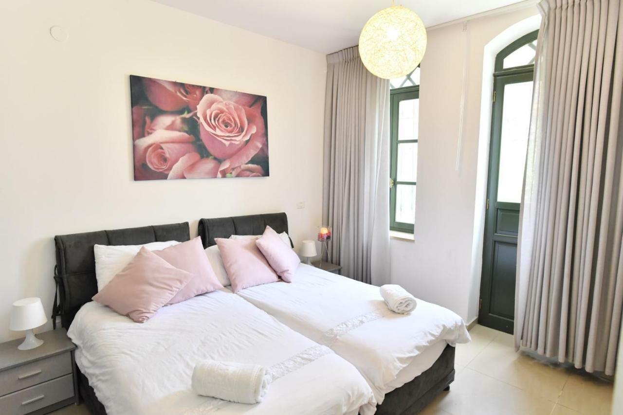 Saidoff, Amazing 4 Bedroom 3 Bath In City Center, Pool, Parking!!! Иерусалим Экстерьер фото